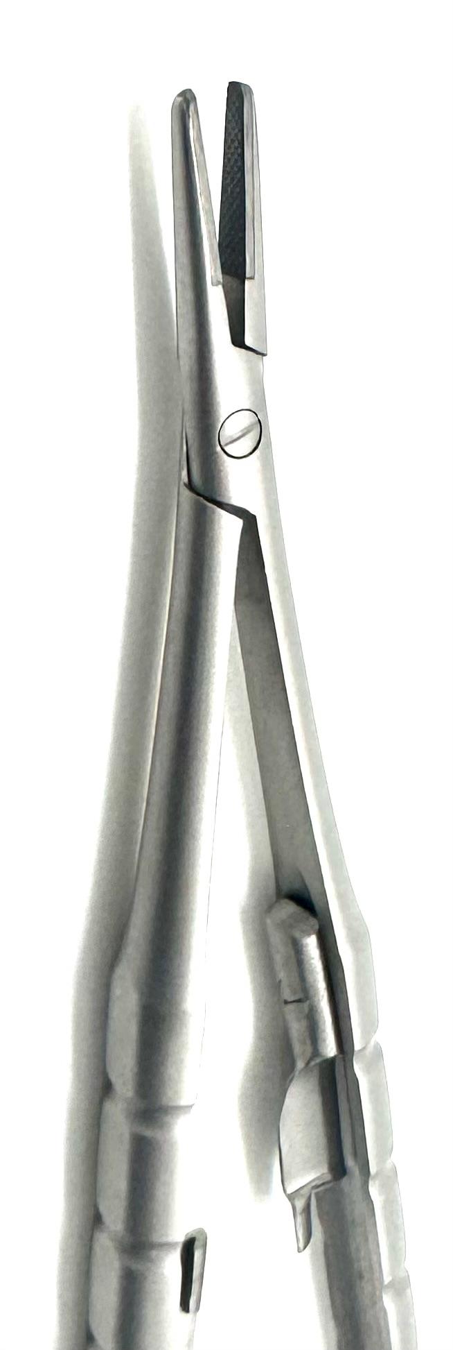 Castroviejo 15cm