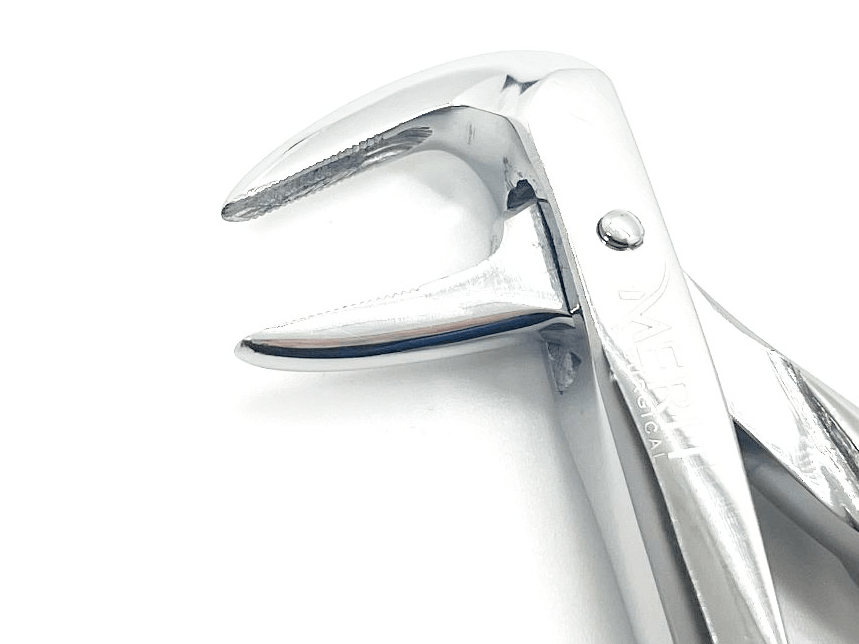 Extraction Forceps 74N (Serrated)